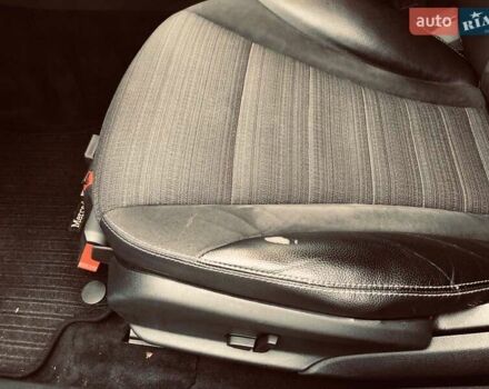 Серый Мерседес Ц-Класс, объемом двигателя 2.14 л и пробегом 199 тыс. км за 16900 $, фото 11 на Automoto.ua