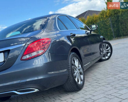 Серый Мерседес Ц-Класс, объемом двигателя 2.14 л и пробегом 308 тыс. км за 16999 $, фото 5 на Automoto.ua