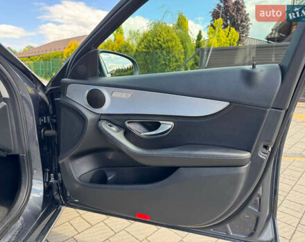 Серый Мерседес Ц-Класс, объемом двигателя 2.14 л и пробегом 308 тыс. км за 16999 $, фото 56 на Automoto.ua