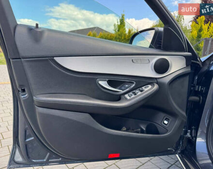 Серый Мерседес Ц-Класс, объемом двигателя 2.14 л и пробегом 308 тыс. км за 16999 $, фото 60 на Automoto.ua