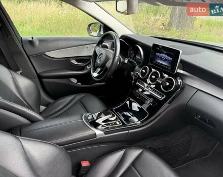 Серый Мерседес Ц-Класс, объемом двигателя 2.1 л и пробегом 260 тыс. км за 19700 $, фото 13 на Automoto.ua