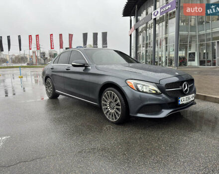 Сірий Мерседес Ц-Клас, об'ємом двигуна 1.99 л та пробігом 161 тис. км за 18000 $, фото 3 на Automoto.ua