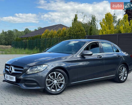 Серый Мерседес Ц-Класс, объемом двигателя 2.14 л и пробегом 308 тыс. км за 16999 $, фото 2 на Automoto.ua