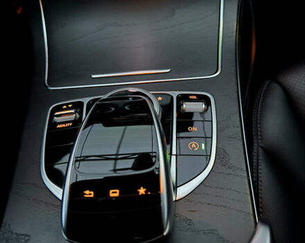 Сірий Мерседес Ц-Клас, об'ємом двигуна 1.99 л та пробігом 161 тис. км за 18000 $, фото 21 на Automoto.ua