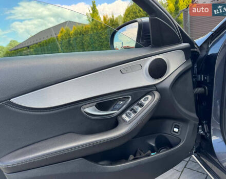 Серый Мерседес Ц-Класс, объемом двигателя 2.14 л и пробегом 308 тыс. км за 16999 $, фото 40 на Automoto.ua