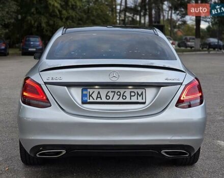 Серый Мерседес Ц-Класс, объемом двигателя 1.99 л и пробегом 187 тыс. км за 17900 $, фото 5 на Automoto.ua