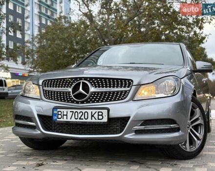 Мерседес Ц-Класс 2014 в Одессе на Automoto.ua Серый Мерседес Ц-Класс, объемом двигателя 1.8 л и пробегом 163 тыс. км за 13300 $, фото 10 на Automoto.ua