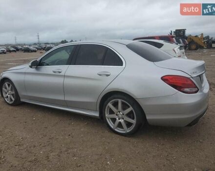 Сірий Мерседес Ц-Клас, об'ємом двигуна 2 л та пробігом 106 тис. км за 2900 $, фото 2 на Automoto.ua