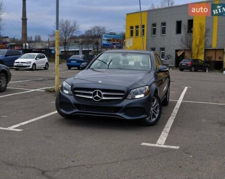 Серый Мерседес Ц-Класс, объемом двигателя 2 л и пробегом 157 тыс. км за 19500 $, фото 6 на Automoto.ua