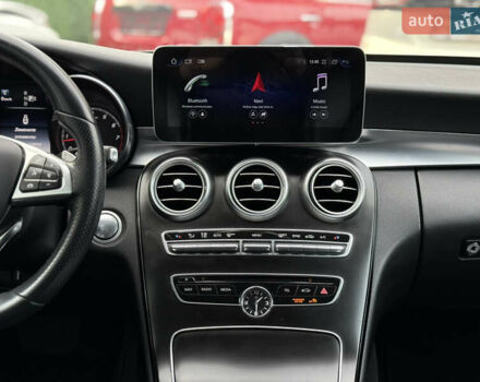 Серый Мерседес Ц-Класс, объемом двигателя 1.99 л и пробегом 200 тыс. км за 17100 $, фото 46 на Automoto.ua