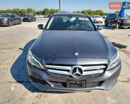 Сірий Мерседес Ц-Клас, об'ємом двигуна 2 л та пробігом 57 тис. км за 3500 $, фото 4 на Automoto.ua