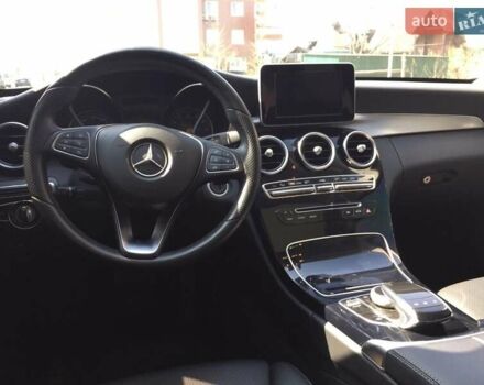 Серый Мерседес Ц-Класс, объемом двигателя 2 л и пробегом 120 тыс. км за 14500 $, фото 4 на Automoto.ua