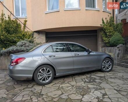 Серый Мерседес Ц-Класс, объемом двигателя 1.99 л и пробегом 153 тыс. км за 18000 $, фото 6 на Automoto.ua
