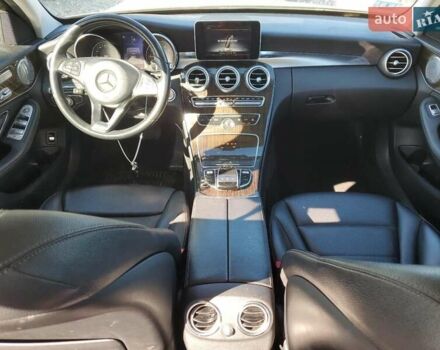 Сірий Мерседес Ц-Клас, об'ємом двигуна 2 л та пробігом 136 тис. км за 3000 $, фото 7 на Automoto.ua