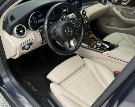 Мерседес Ц-Класс 2015 в Киеве на Automoto.ua Серый Мерседес Ц-Класс, объемом двигателя 1.99 л и пробегом 119 тыс. км за 20499 $, фото 37 на Automoto.ua