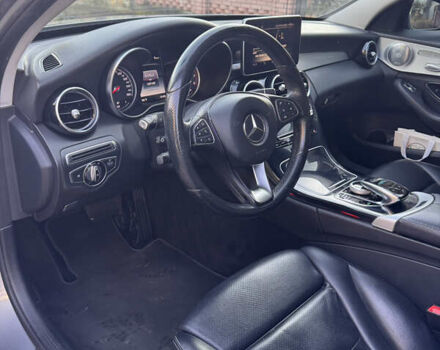 Серый Мерседес Ц-Класс, объемом двигателя 1.99 л и пробегом 150 тыс. км за 22000 $, фото 13 на Automoto.ua