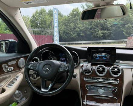 Мерседес Ц-Класс 2015 в Киеве на Automoto.ua Серый Мерседес Ц-Класс, объемом двигателя 1.99 л и пробегом 119 тыс. км за 20499 $, фото 15 на Automoto.ua