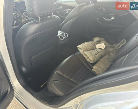 Серый Мерседес Ц-Класс, объемом двигателя 0 л и пробегом 201 тыс. км за 17500 $, фото 12 на Automoto.ua