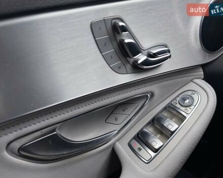 Серый Мерседес Ц-Класс, объемом двигателя 2 л и пробегом 157 тыс. км за 19500 $, фото 7 на Automoto.ua