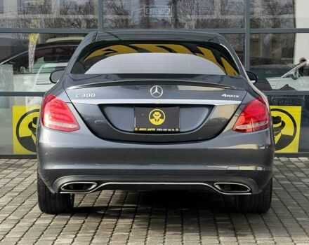 Серый Мерседес Ц-Класс, объемом двигателя 2 л и пробегом 88 тыс. км за 22000 $, фото 5 на Automoto.ua
