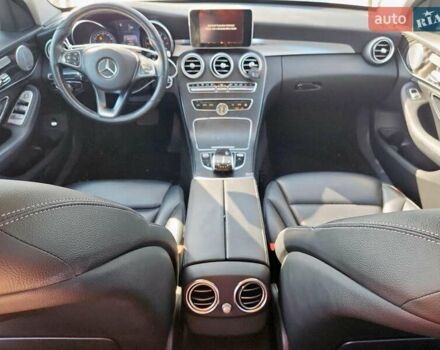 Сірий Мерседес Ц-Клас, об'ємом двигуна 2 л та пробігом 57 тис. км за 3500 $, фото 7 на Automoto.ua