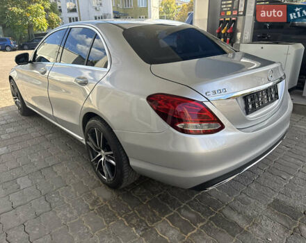 Серый Мерседес Ц-Класс, объемом двигателя 0 л и пробегом 201 тыс. км за 17500 $, фото 5 на Automoto.ua