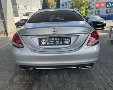 Серый Мерседес Ц-Класс, объемом двигателя 0 л и пробегом 201 тыс. км за 17500 $, фото 4 на Automoto.ua
