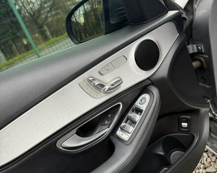 Серый Мерседес Ц-Класс, объемом двигателя 2.14 л и пробегом 100 тыс. км за 22599 $, фото 17 на Automoto.ua