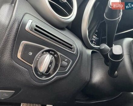 Сірий Мерседес Ц-Клас, об'ємом двигуна 2 л та пробігом 125 тис. км за 17999 $, фото 30 на Automoto.ua