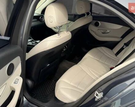 Серый Мерседес Ц-Класс, объемом двигателя 2 л и пробегом 196 тыс. км за 15000 $, фото 11 на Automoto.ua