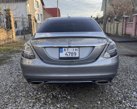 Серый Мерседес Ц-Класс, объемом двигателя 1.99 л и пробегом 150 тыс. км за 22000 $, фото 3 на Automoto.ua