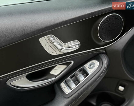 Серый Мерседес Ц-Класс, объемом двигателя 1.99 л и пробегом 200 тыс. км за 17100 $, фото 50 на Automoto.ua