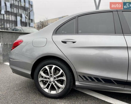 Серый Мерседес Ц-Класс, объемом двигателя 2 л и пробегом 96 тыс. км за 18900 $, фото 21 на Automoto.ua