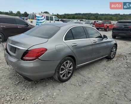 Серый Мерседес Ц-Класс, объемом двигателя 2 л и пробегом 63 тыс. км за 3000 $, фото 2 на Automoto.ua