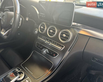 Серый Мерседес Ц-Класс, объемом двигателя 0 л и пробегом 201 тыс. км за 17500 $, фото 19 на Automoto.ua