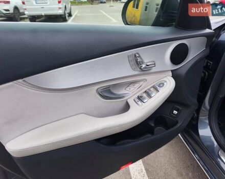 Серый Мерседес Ц-Класс, объемом двигателя 2 л и пробегом 157 тыс. км за 19500 $, фото 8 на Automoto.ua