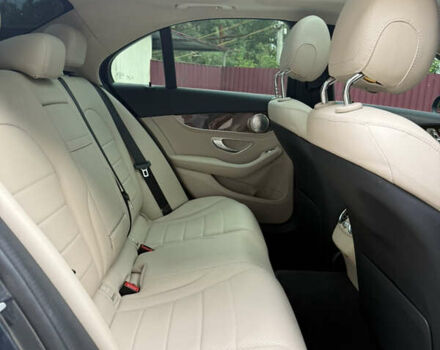 Мерседес Ц-Класс 2015 в Киеве на Automoto.ua Серый Мерседес Ц-Класс, объемом двигателя 1.99 л и пробегом 119 тыс. км за 20499 $, фото 23 на Automoto.ua