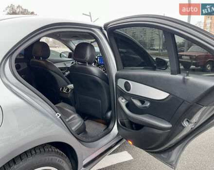 Серый Мерседес Ц-Класс, объемом двигателя 2 л и пробегом 96 тыс. км за 18900 $, фото 39 на Automoto.ua