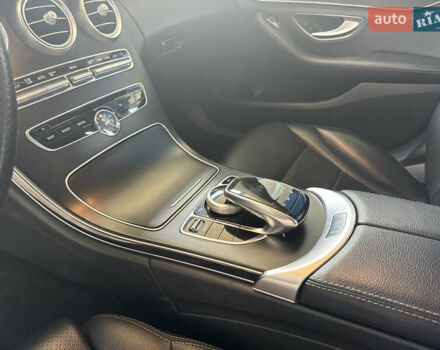 Серый Мерседес Ц-Класс, объемом двигателя 0 л и пробегом 201 тыс. км за 17500 $, фото 9 на Automoto.ua