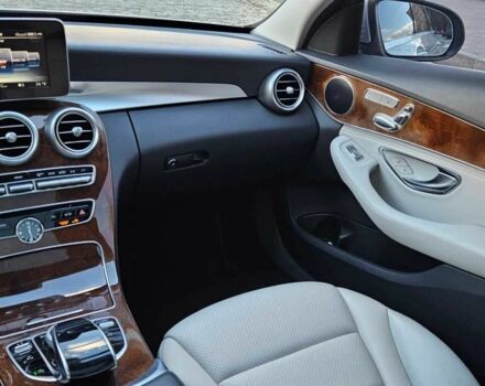 Сірий Мерседес Ц-Клас, об'ємом двигуна 2 л та пробігом 78 тис. км за 17499 $, фото 22 на Automoto.ua