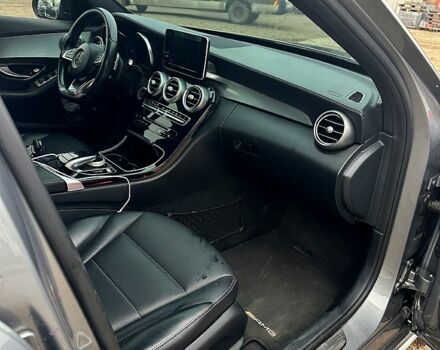 Серый Мерседес Ц-Класс, объемом двигателя 2.1 л и пробегом 285 тыс. км за 16500 $, фото 8 на Automoto.ua