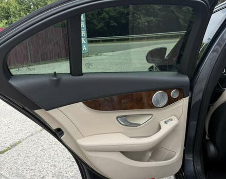 Мерседес Ц-Класс 2015 в Киеве на Automoto.ua Серый Мерседес Ц-Класс, объемом двигателя 1.99 л и пробегом 119 тыс. км за 20499 $, фото 31 на Automoto.ua