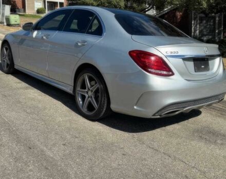 Серый Мерседес Ц-Класс, объемом двигателя 2 л и пробегом 73 тыс. км за 15000 $, фото 5 на Automoto.ua