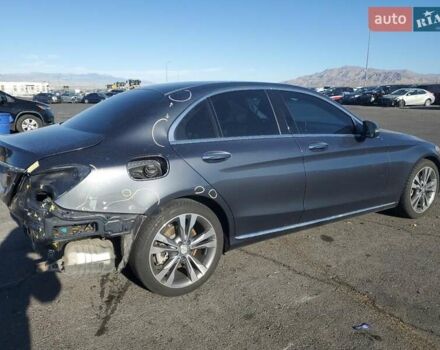 Сірий Мерседес Ц-Клас, об'ємом двигуна 2 л та пробігом 57 тис. км за 3800 $, фото 2 на Automoto.ua