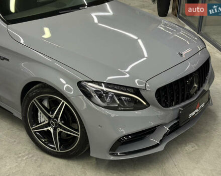 Сірий Мерседес Ц-Клас, об'ємом двигуна 3 л та пробігом 122 тис. км за 29900 $, фото 2 на Automoto.ua