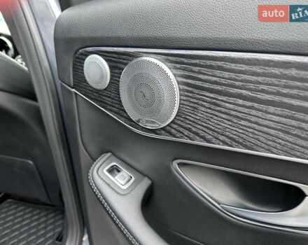 Сірий Мерседес Ц-Клас, об'ємом двигуна 1.99 л та пробігом 193 тис. км за 19900 $, фото 8 на Automoto.ua