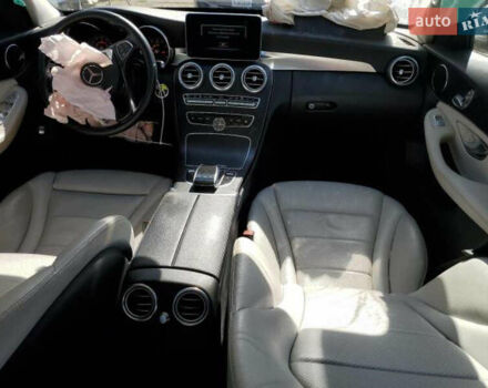 Серый Мерседес Ц-Класс, объемом двигателя 1.99 л и пробегом 166 тыс. км за 12400 $, фото 7 на Automoto.ua