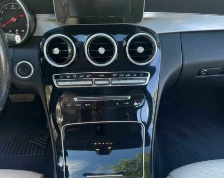 Серый Мерседес Ц-Класс, объемом двигателя 2 л и пробегом 76 тыс. км за 13200 $, фото 7 на Automoto.ua