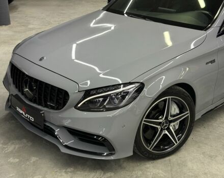 Серый Мерседес Ц-Класс, объемом двигателя 3 л и пробегом 122 тыс. км за 29900 $, фото 5 на Automoto.ua