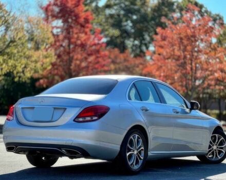 Серый Мерседес Ц-Класс, объемом двигателя 2 л и пробегом 80 тыс. км за 6300 $, фото 5 на Automoto.ua